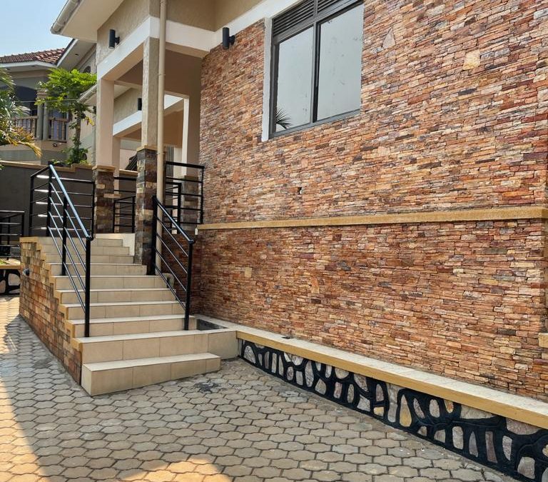 480,000,000 Ugx – House in kitende entebbe
